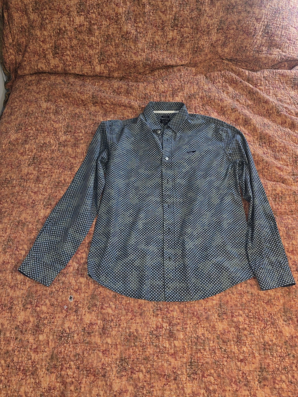 Armani Jeans Men's Navy and White Geometric Button-Down Cotton Shirt Size Large